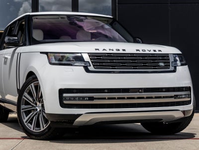 2023 Land Rover Range Rover SE
