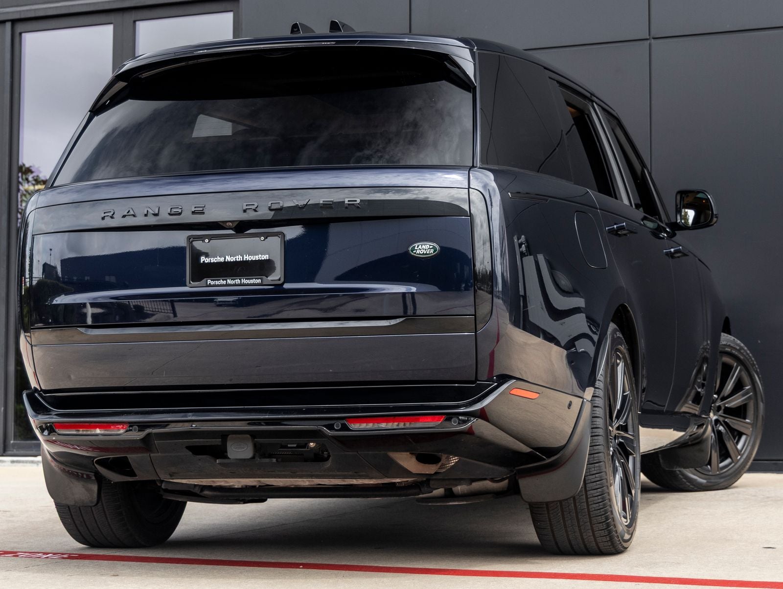 2023 Land Rover Range Rover SE