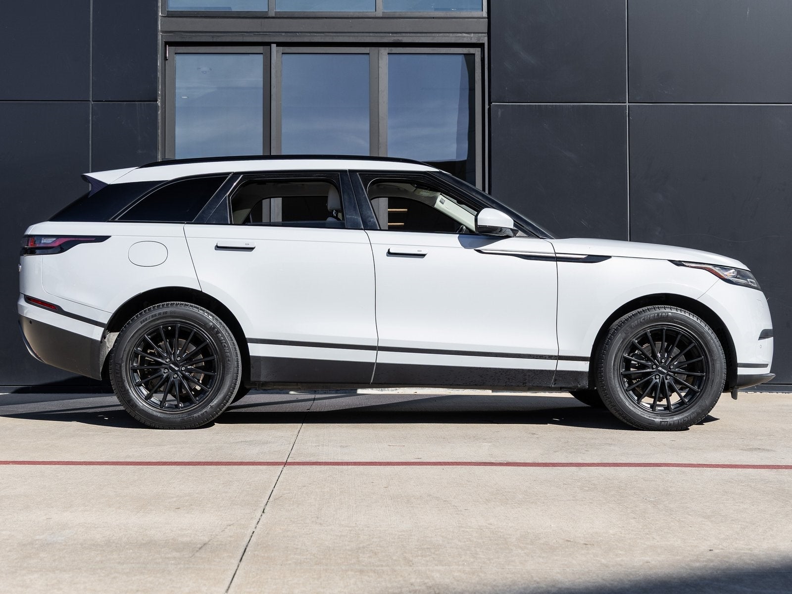 2019 Land Rover Range Rover Velar D180 S