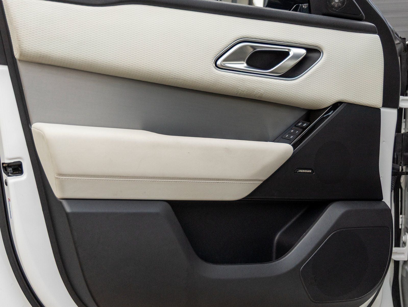 2023 Land Rover Range Rover Velar R-Dynamic S