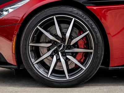 2017 Aston Martin DB11 Base