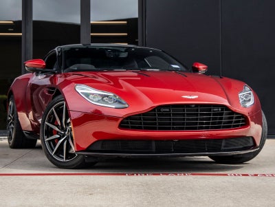 2017 Aston Martin DB11 Base
