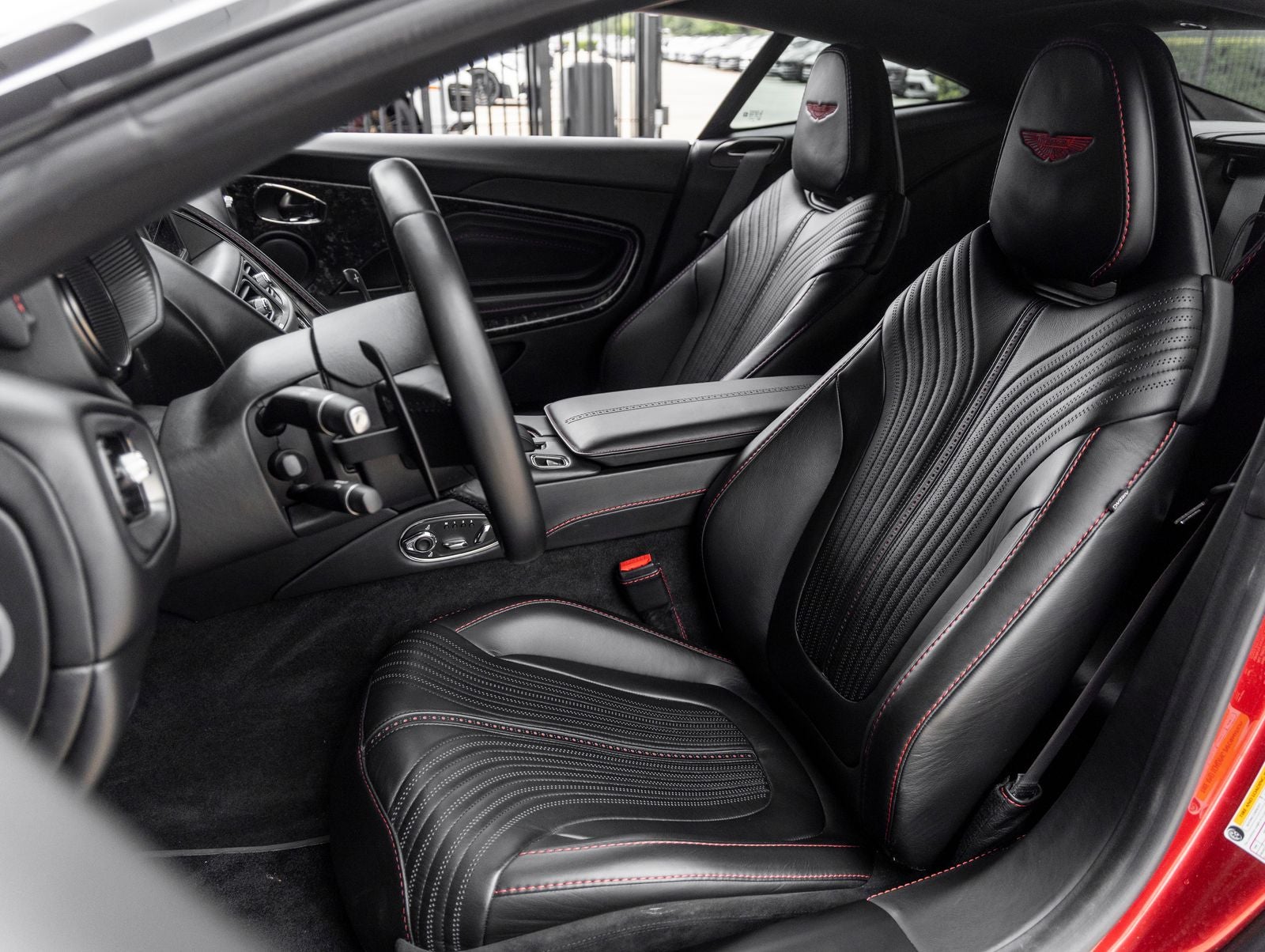 2017 Aston Martin DB11 Base