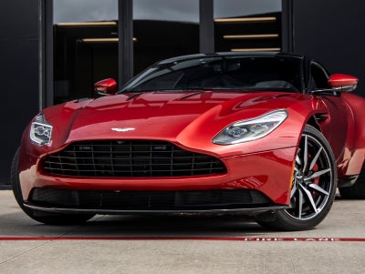 2017 Aston Martin DB11 Base