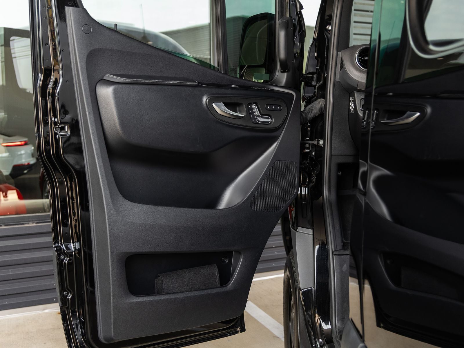 2024 Mercedes-Benz Sprinter 2500 4MATIC®