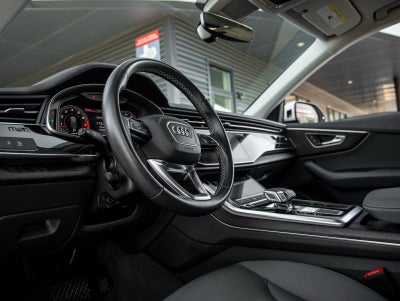 2021 Audi Q8 55 Premium quattro