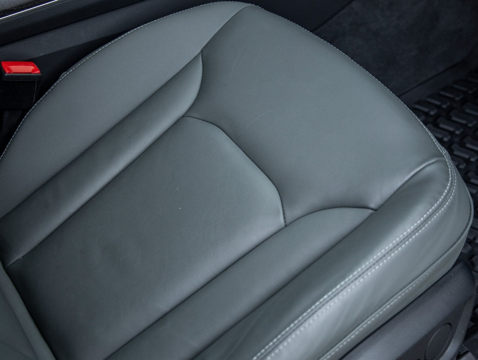 2021 Audi Q8 55 Premium quattro