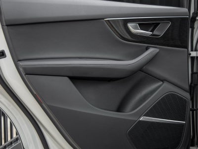 2023 Audi Q7 45 Premium Plus quattro