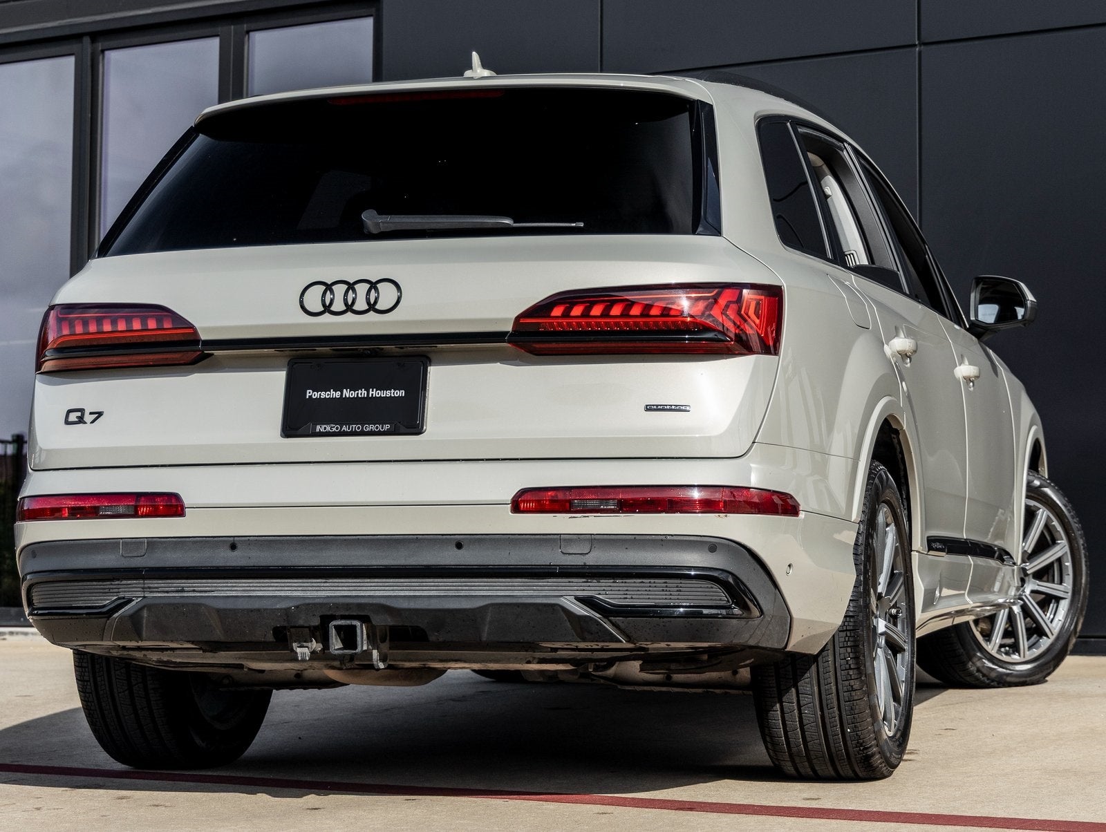 2023 Audi Q7 45 Premium Plus quattro