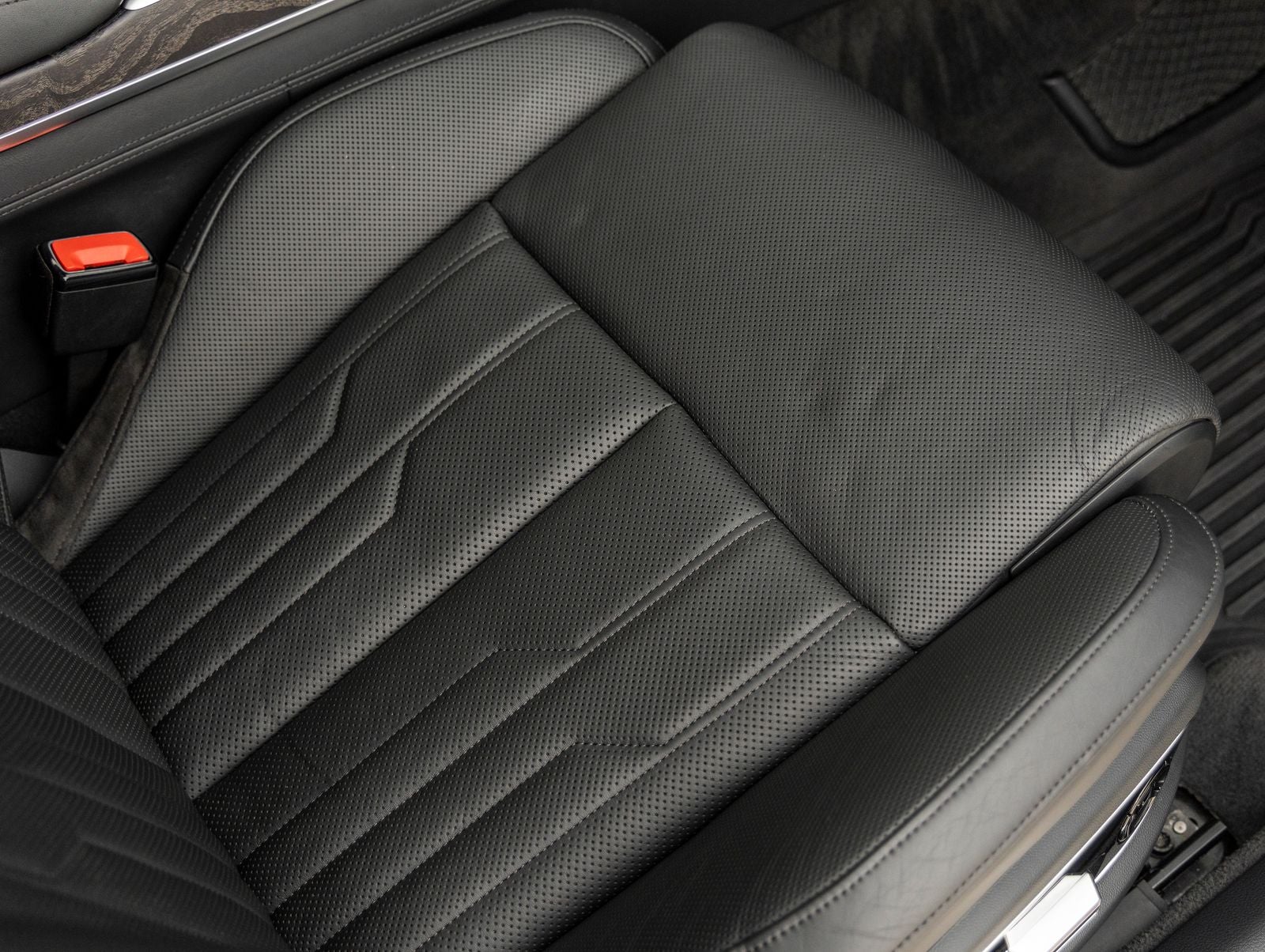 2022 Audi A8 L 55 quattro