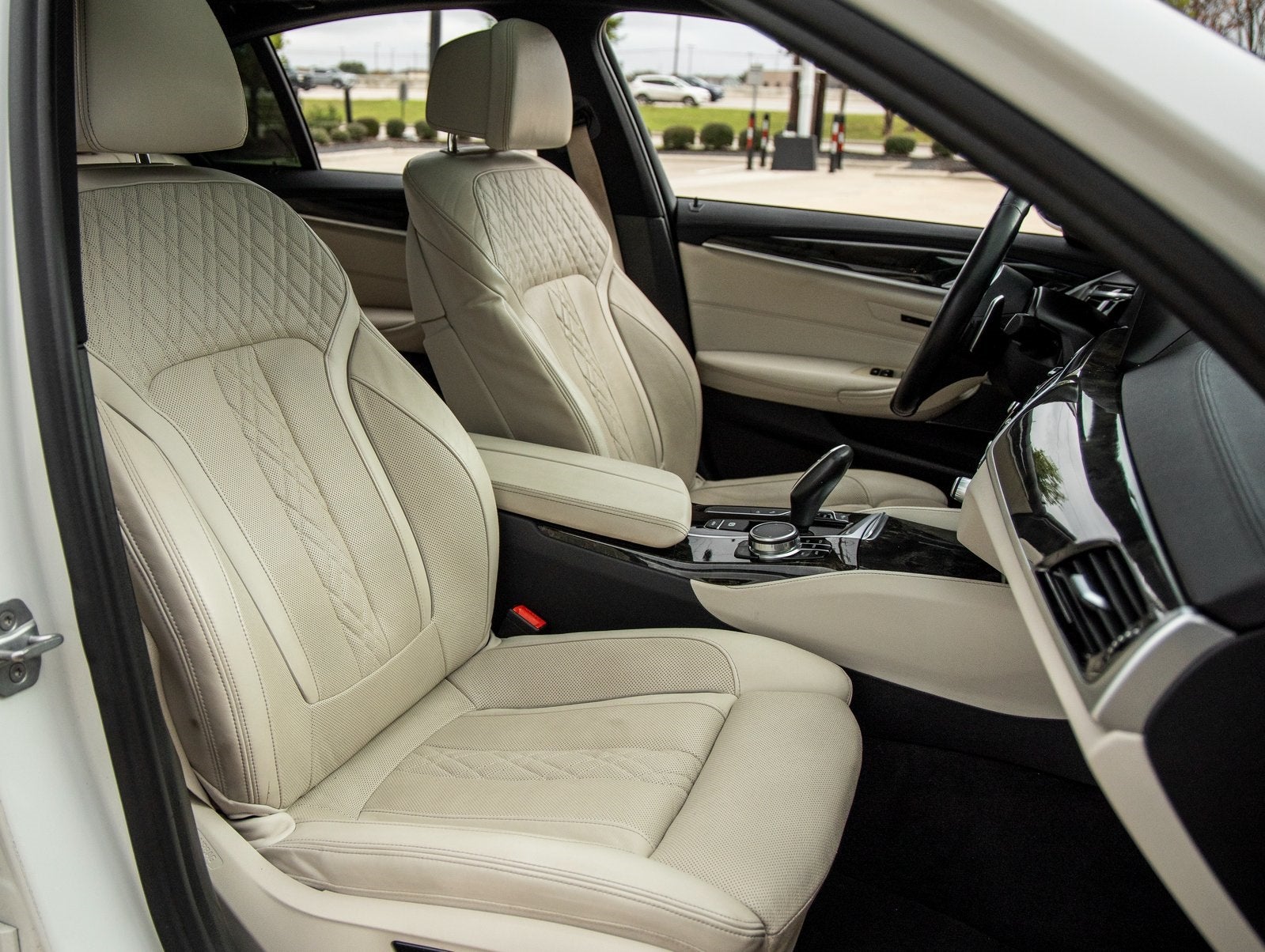 2018 BMW 5 Series 530i