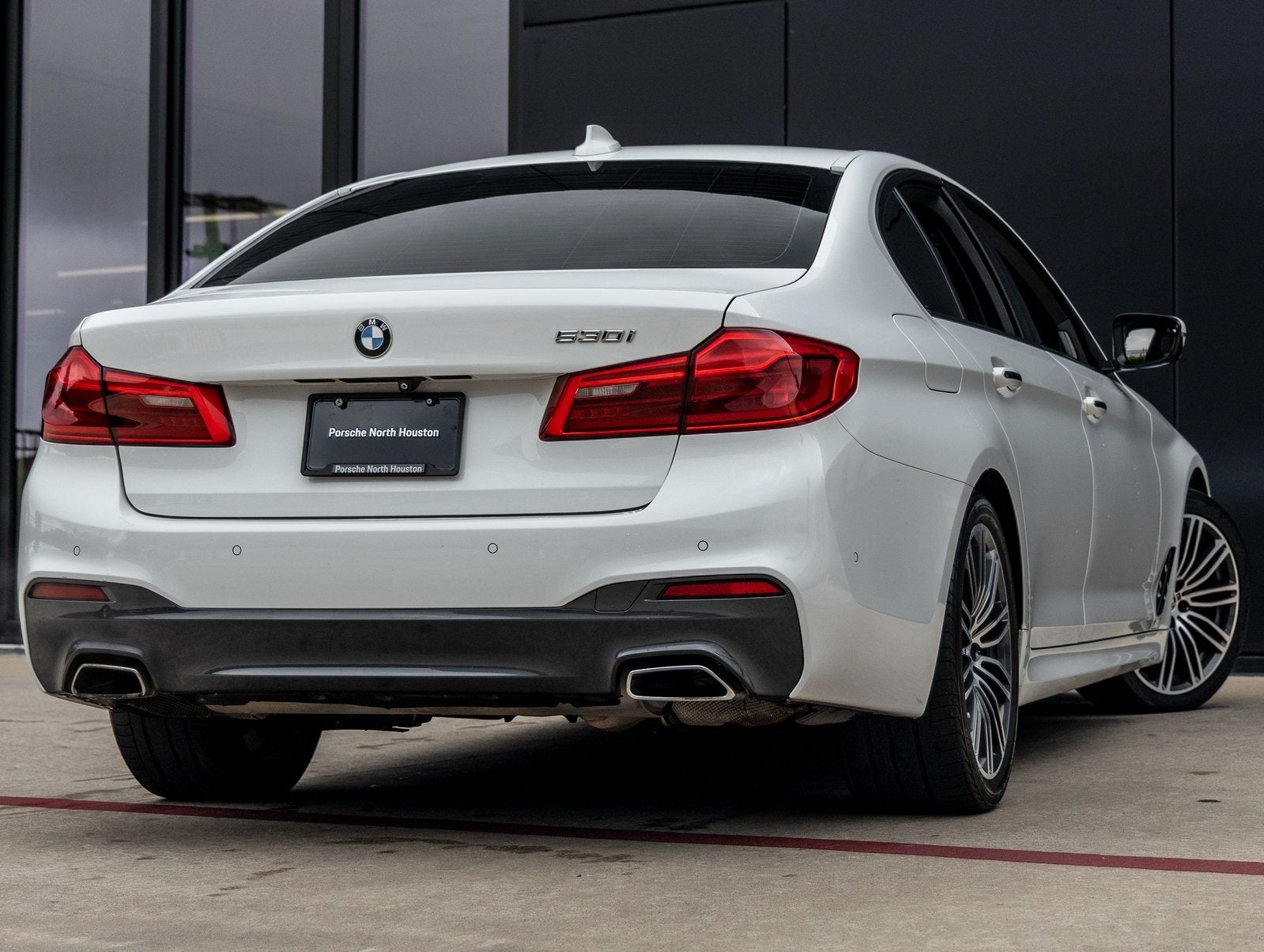 2018 BMW 5 Series 530i