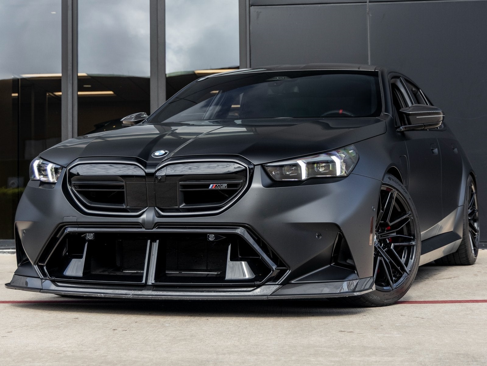 2025 BMW M5 Base