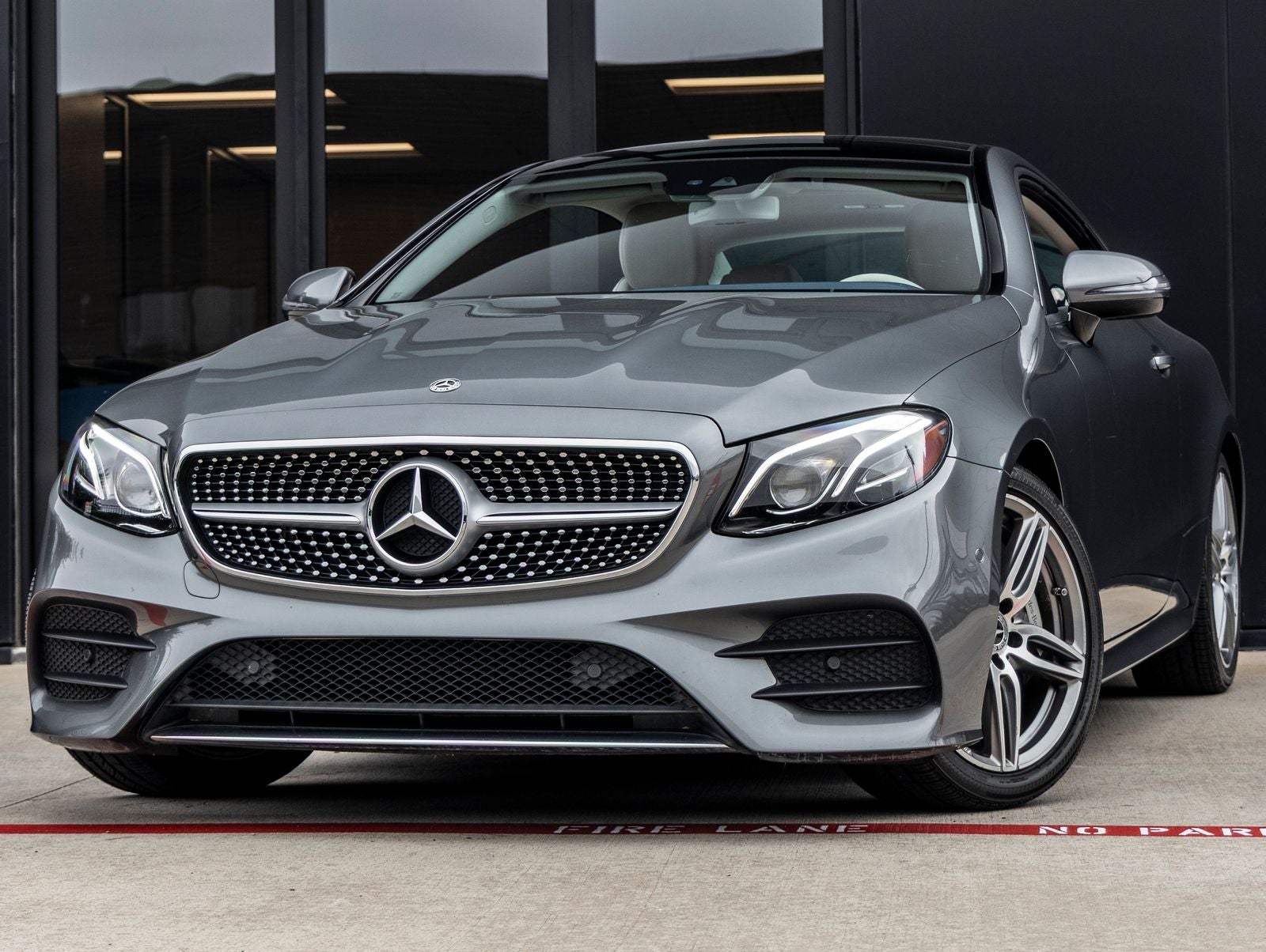 2018 Mercedes-Benz E-Class E400 Coupe's photo