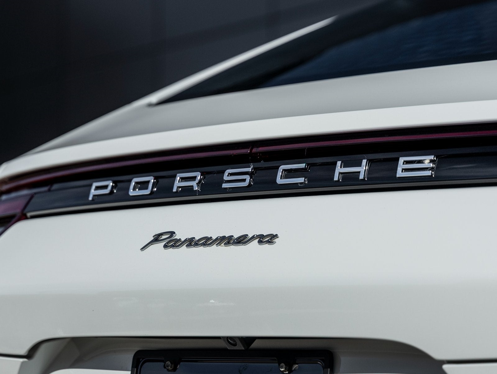 2018 Porsche Panamera Panamera