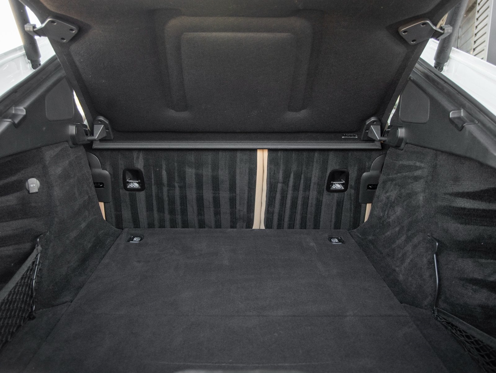 2018 Porsche Panamera Panamera