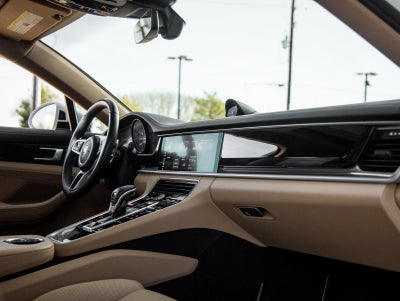 2018 Porsche Panamera Panamera