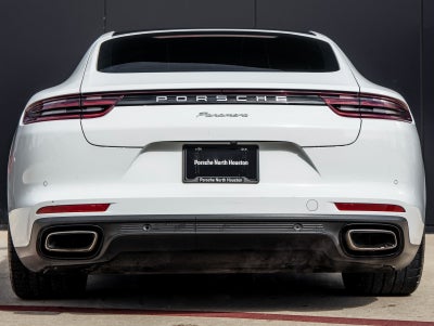 2020 Porsche Panamera Panamera