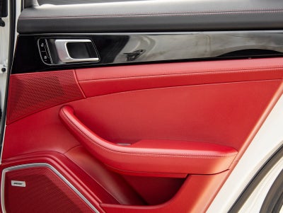 2020 Porsche Panamera Panamera