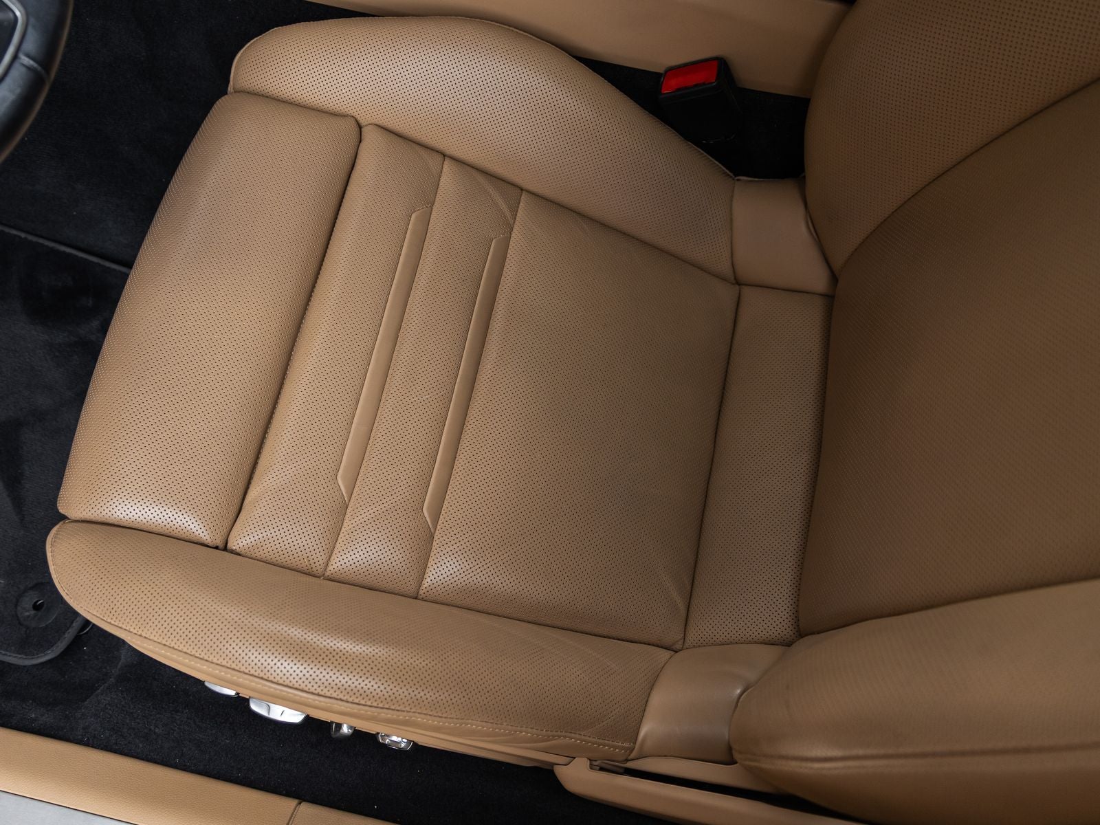 2018 Porsche Panamera Panamera