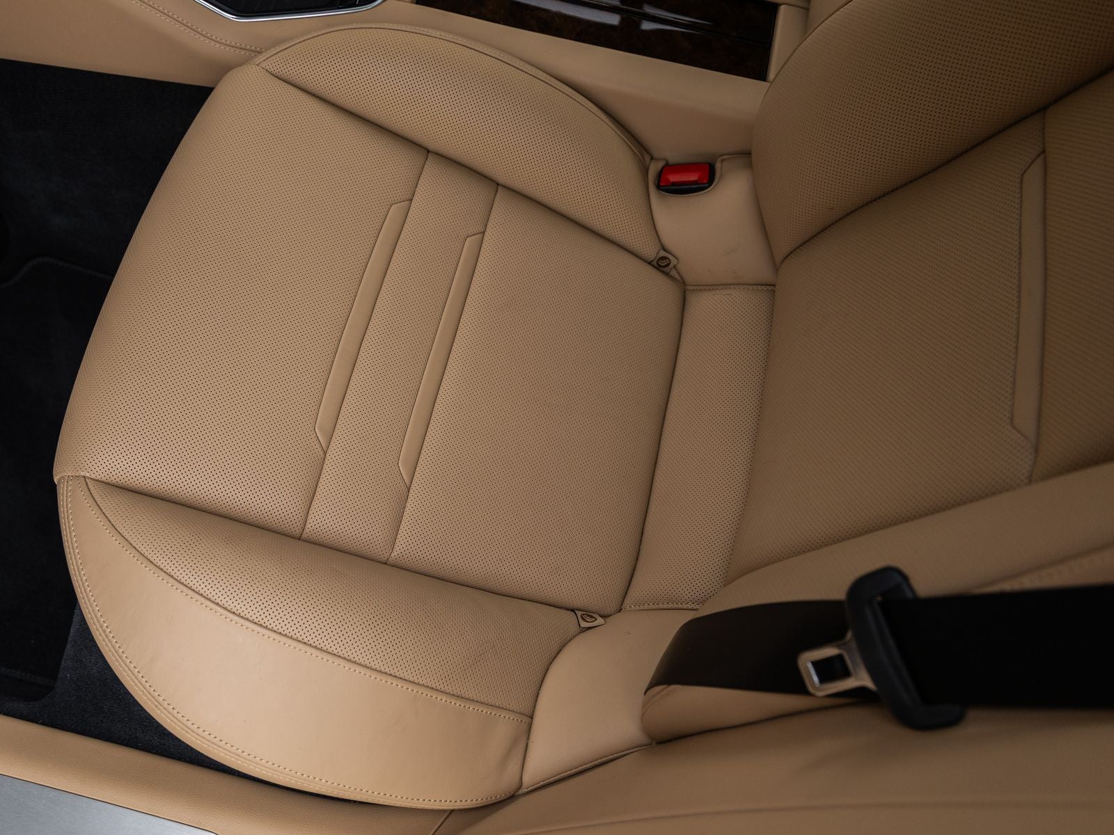 2018 Porsche Panamera Panamera