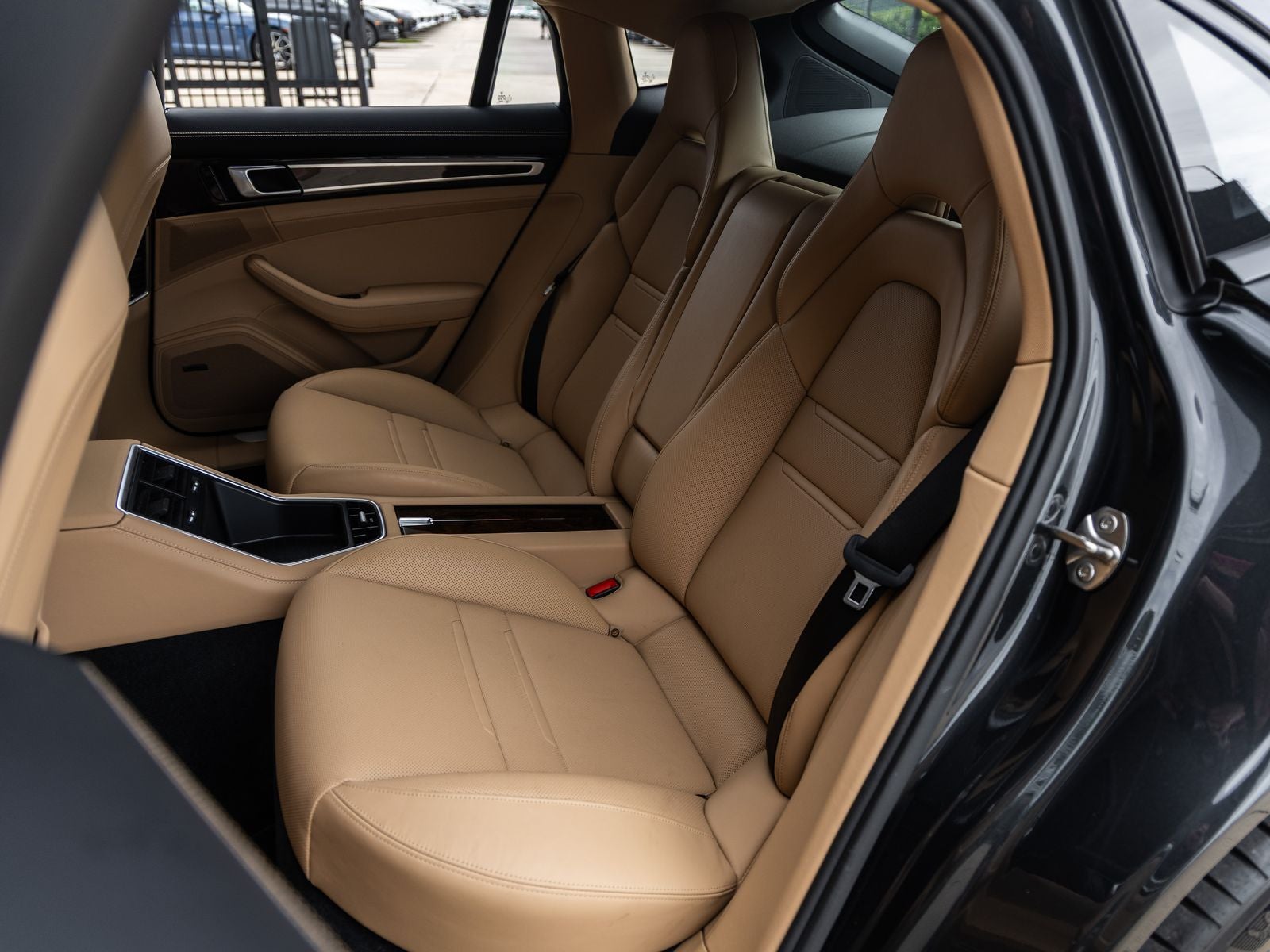 2018 Porsche Panamera Panamera