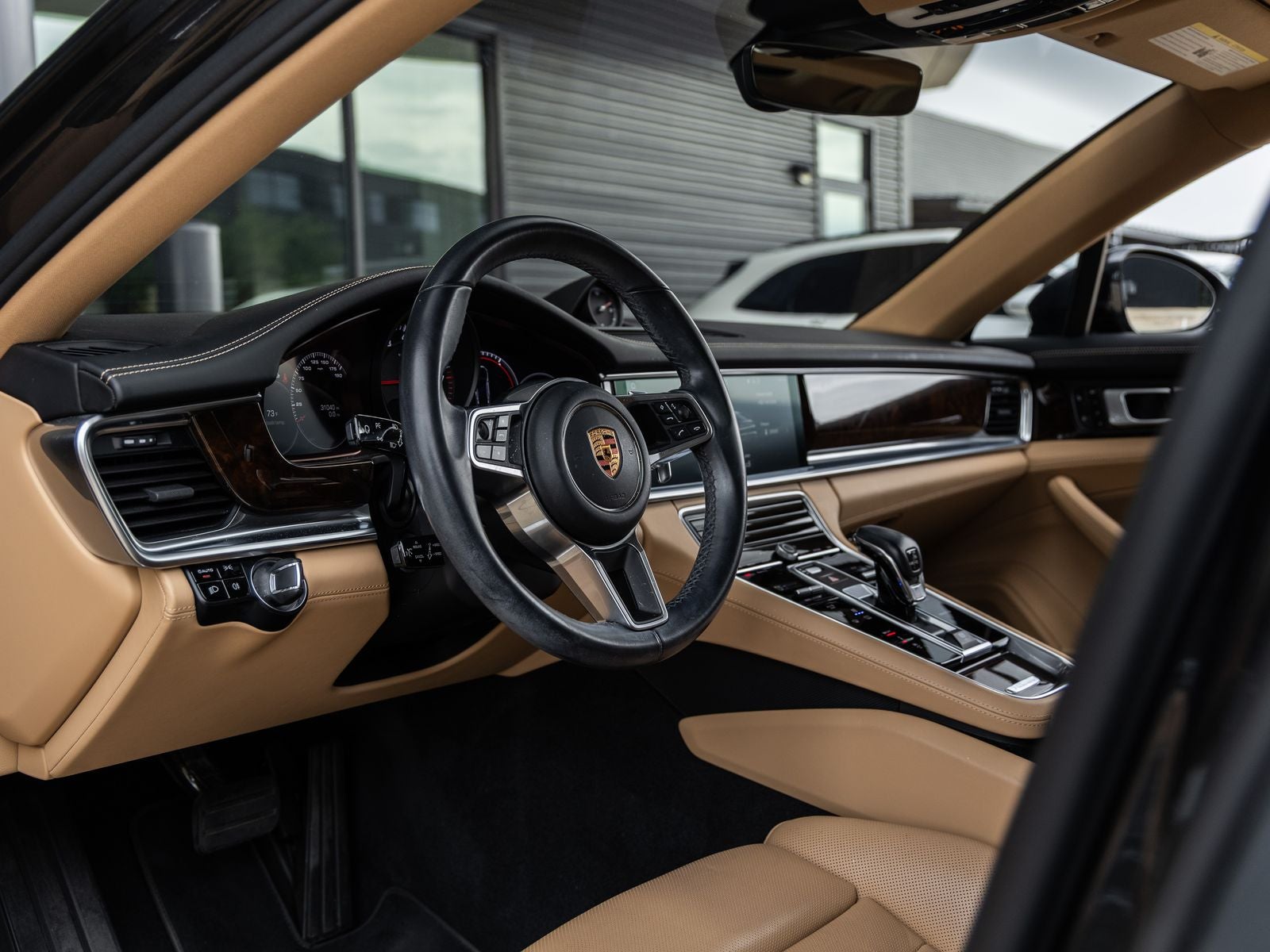 2018 Porsche Panamera Panamera