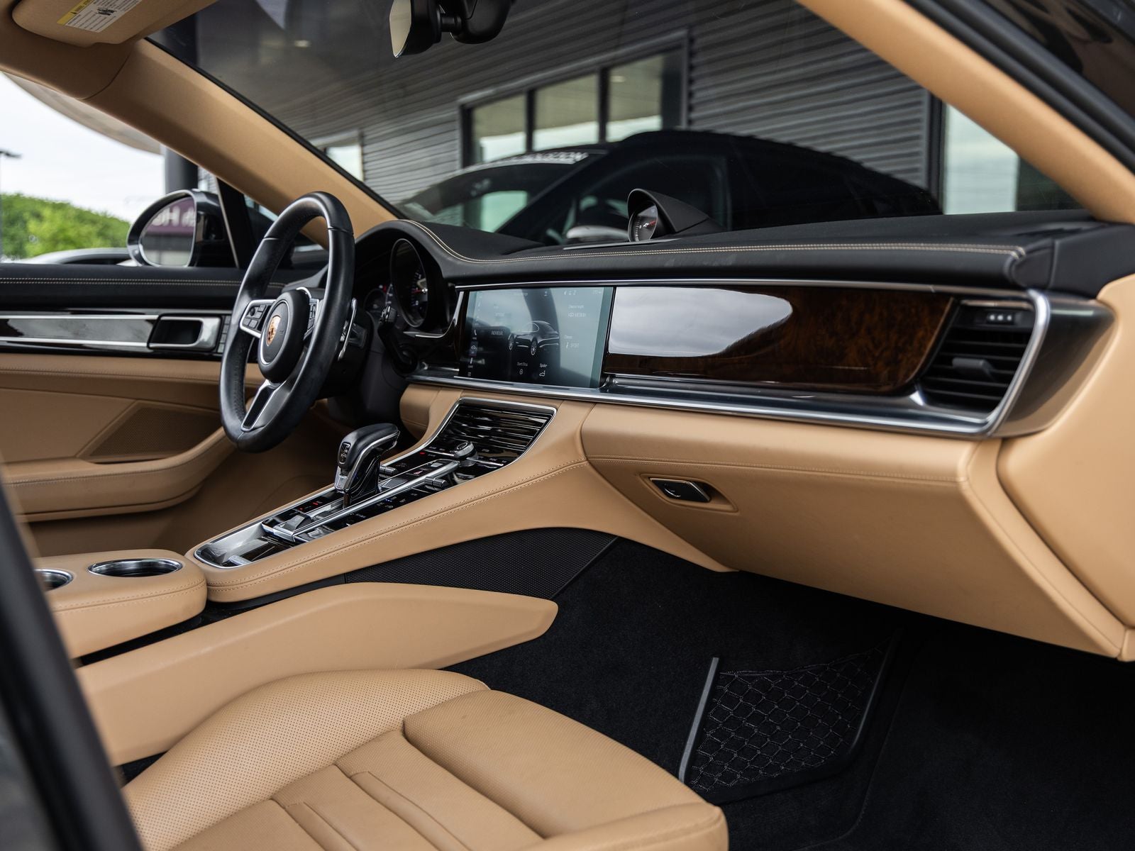 2018 Porsche Panamera Panamera