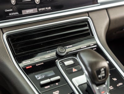 2017 Porsche Panamera Panamera