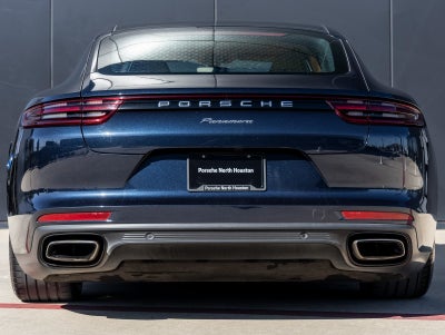 2018 Porsche Panamera Panamera