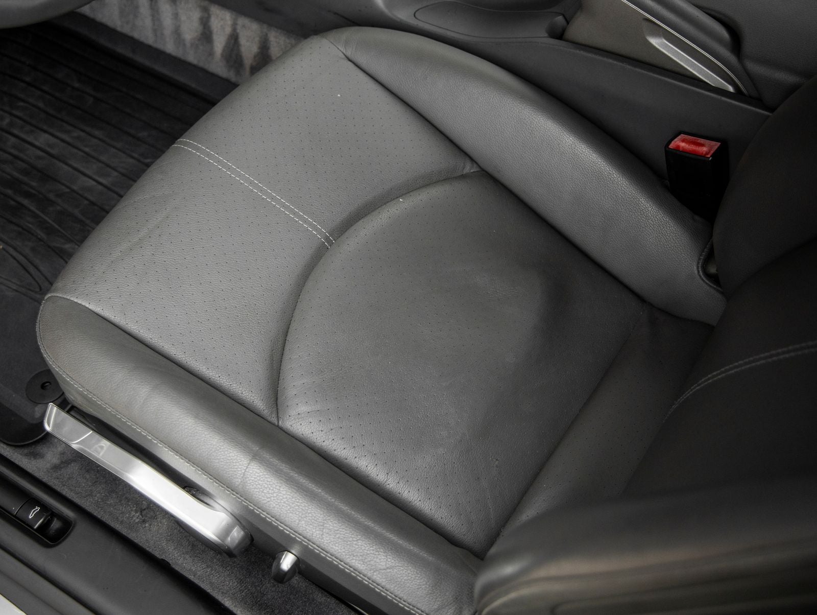 2011 Porsche 718 Cayman