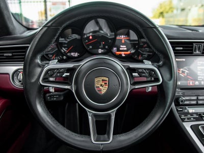 2018 Porsche 911 911 Carrera