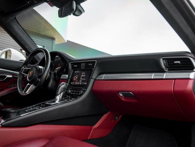 2018 Porsche 911 911 Carrera