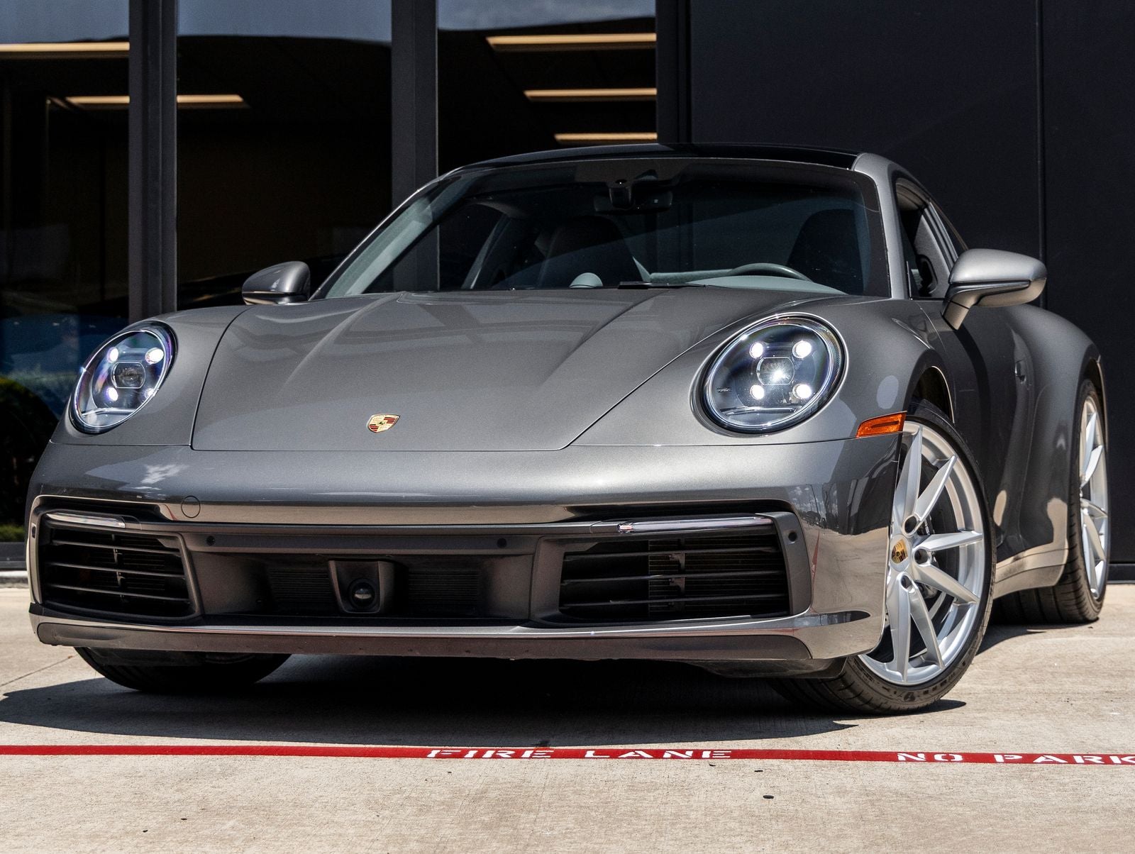2020 Porsche 911 Carrera Coupe's photo