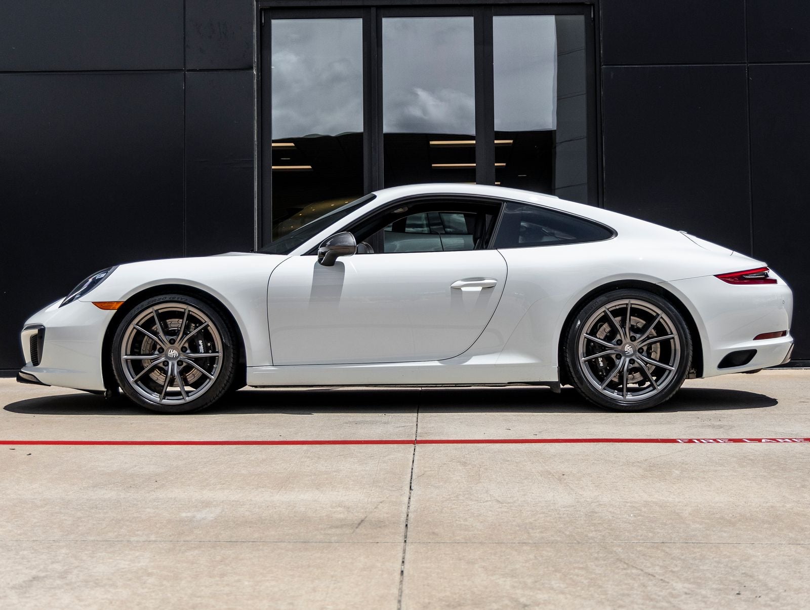 2019 Porsche 911 Carrera T