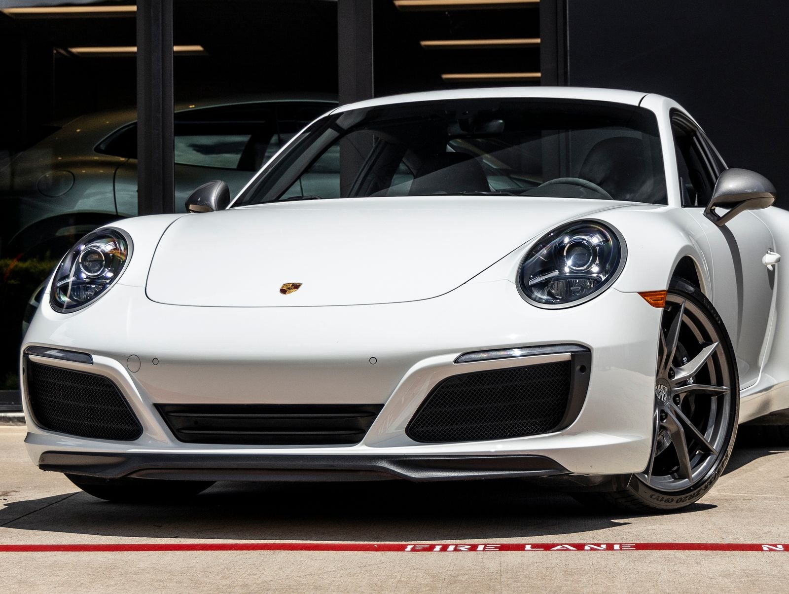 2019 Porsche 911 Carrera T