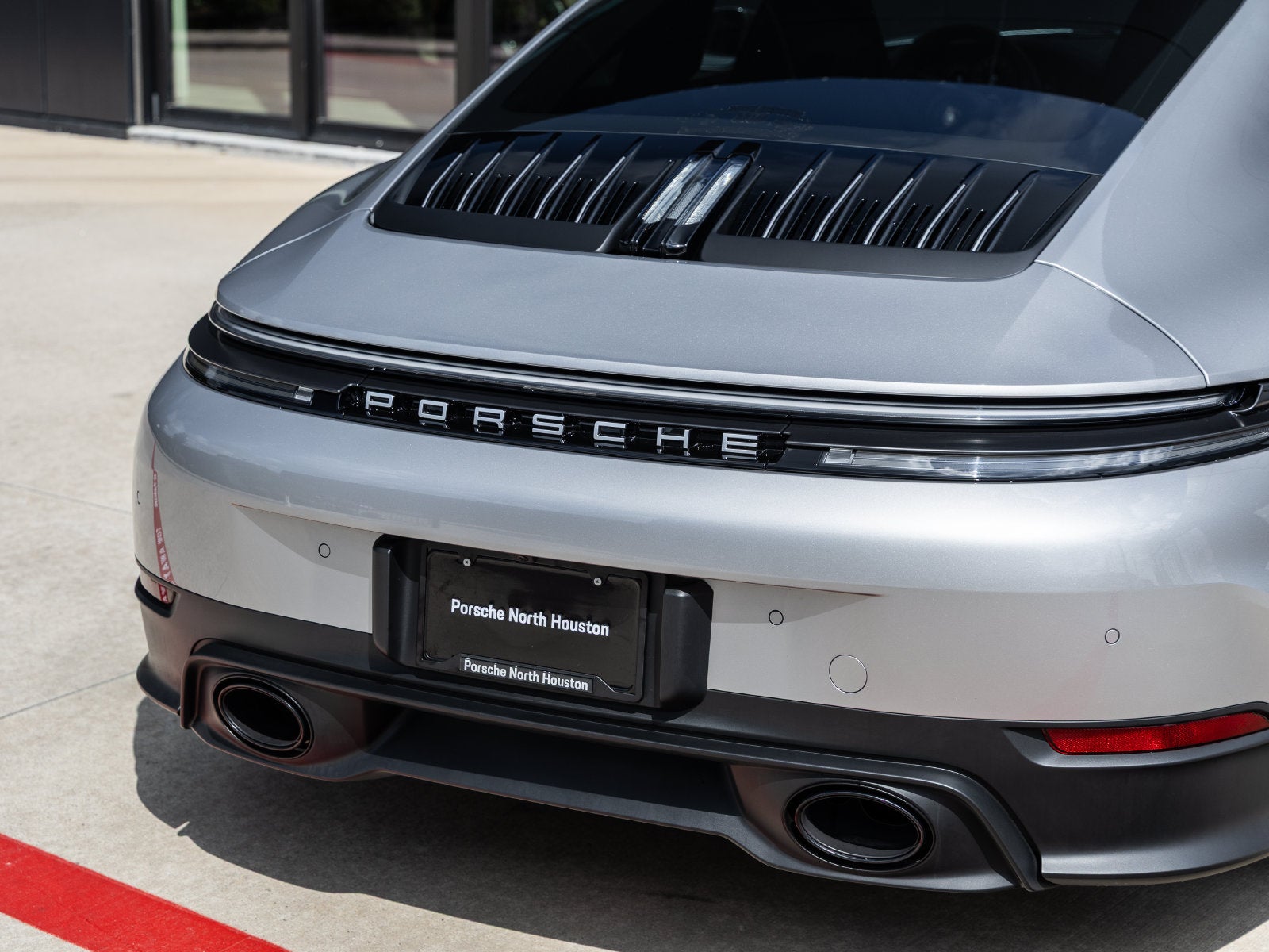 2025 Porsche 911 Carrera