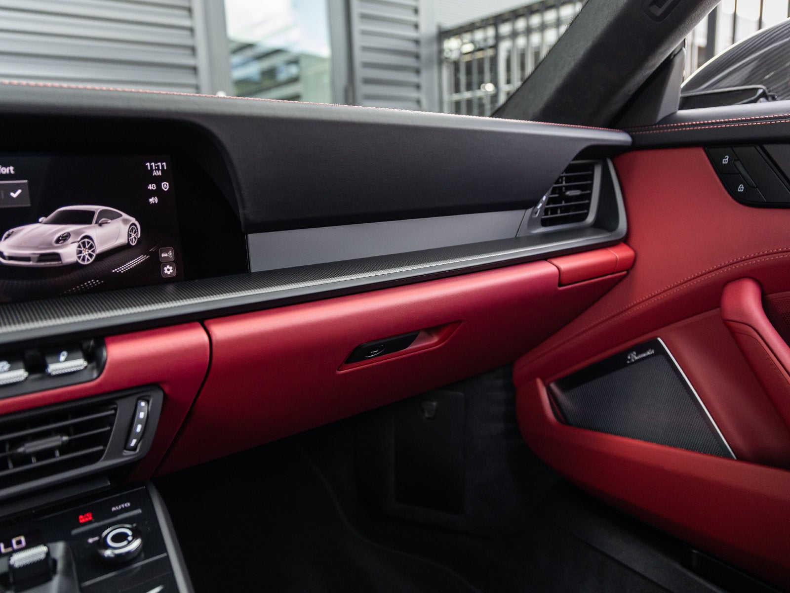 2025 Porsche 911 Carrera