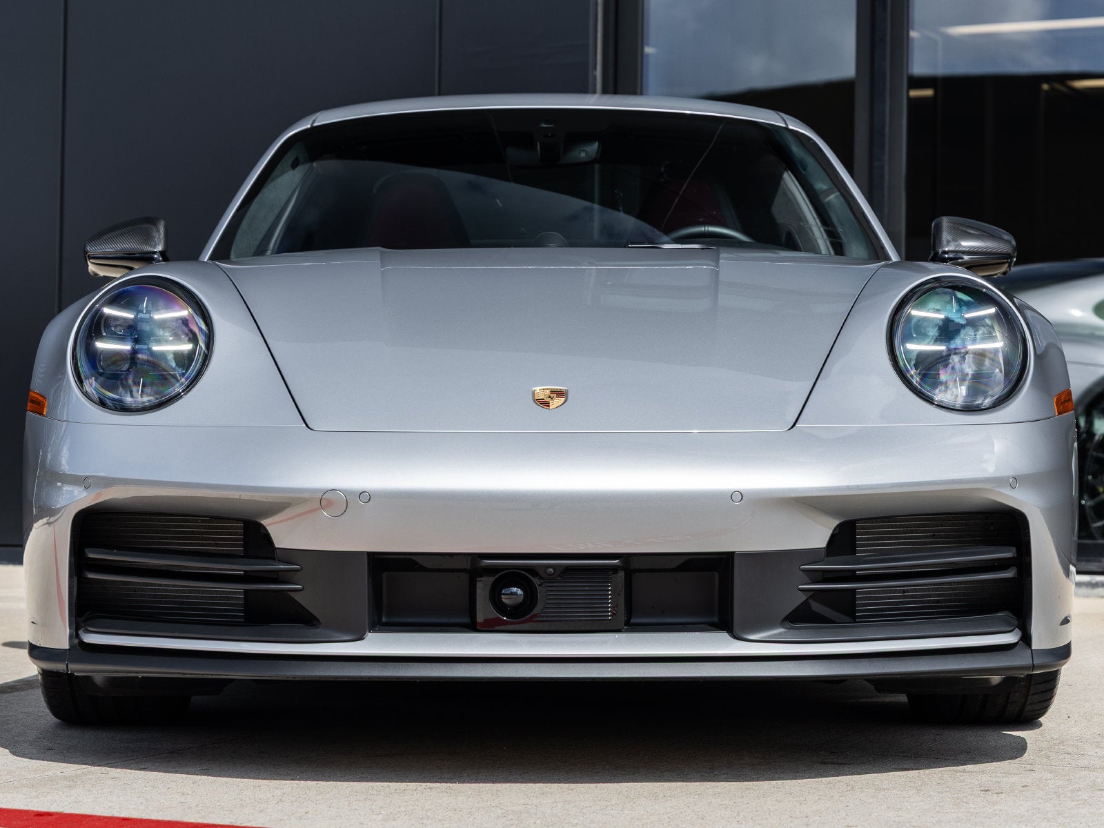 2025 Porsche 911 Carrera