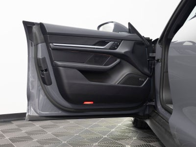 2026 Porsche Taycan Taycan 4