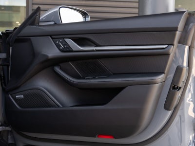 2026 Porsche Taycan 4