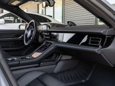 2026 Porsche Taycan 4
