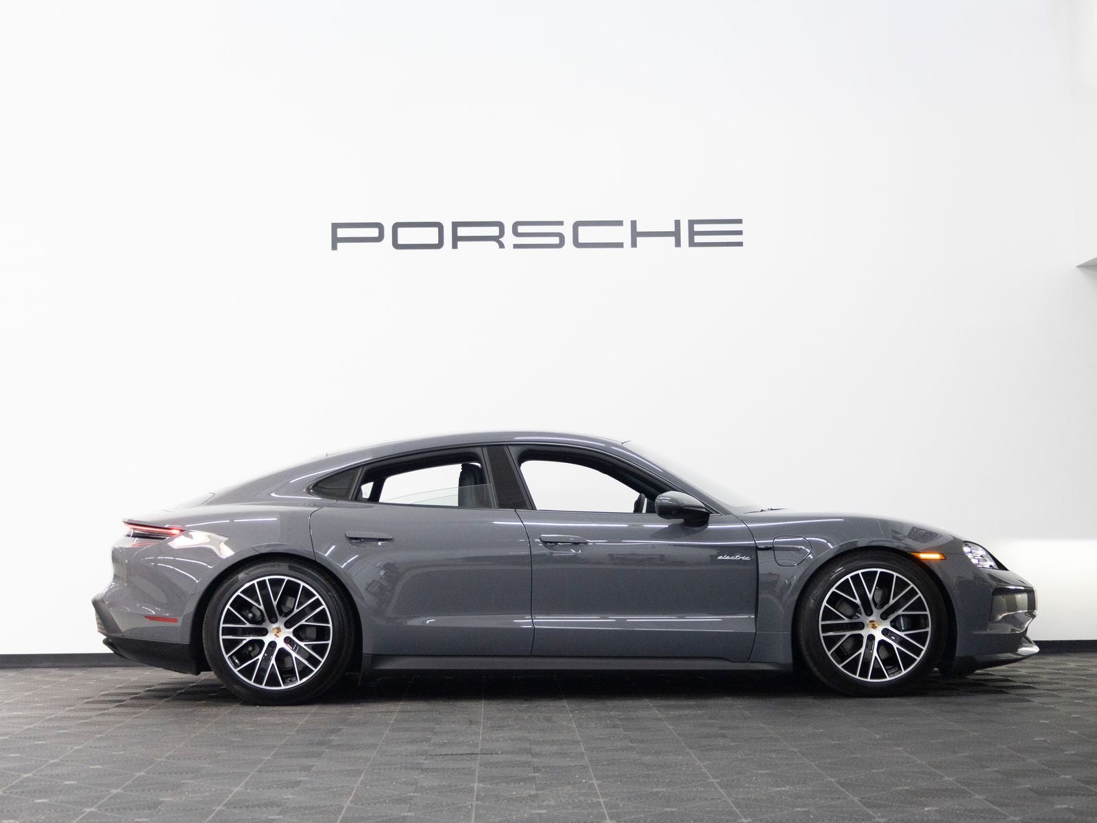 2026 Porsche Taycan Taycan 4