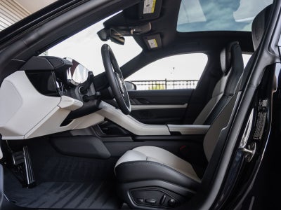 2026 Porsche Taycan Taycan 4 Black Edition