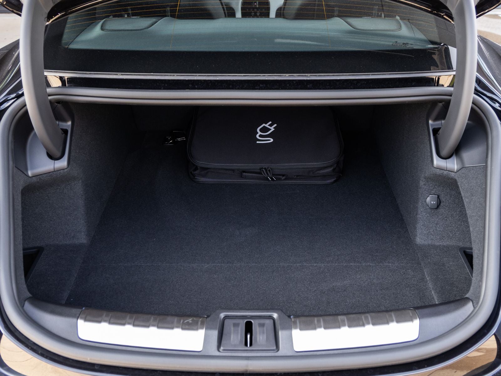 2026 Porsche Taycan Taycan 4 Black Edition