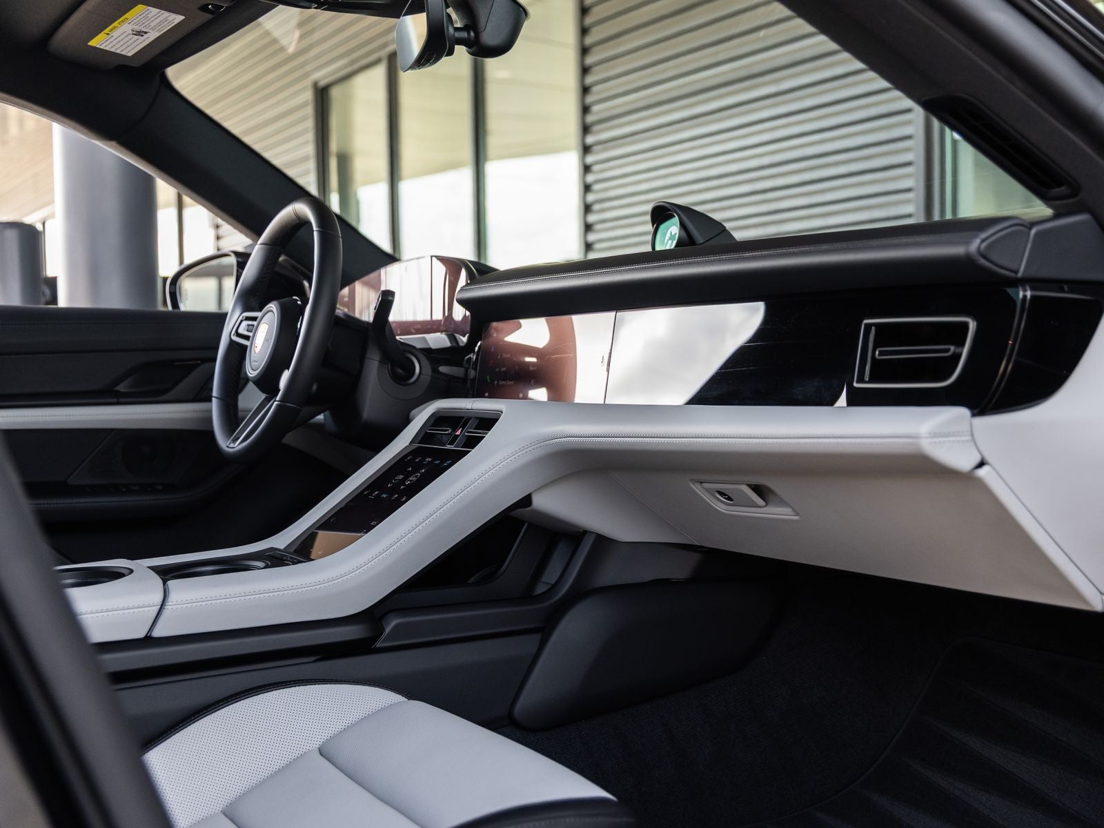 2026 Porsche Taycan Taycan 4 Black Edition