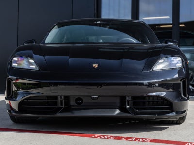 2026 Porsche Taycan Taycan 4 Black Edition
