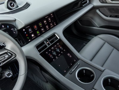 2025 Porsche Taycan Taycan 4