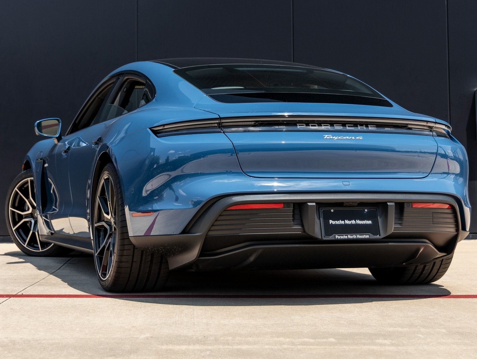2025 Porsche Taycan Taycan 4