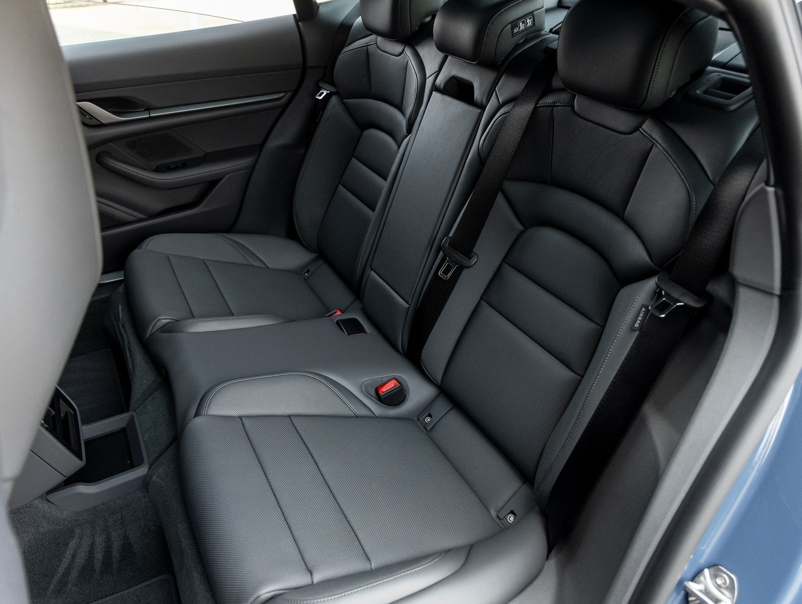 2025 Porsche Taycan Taycan 4